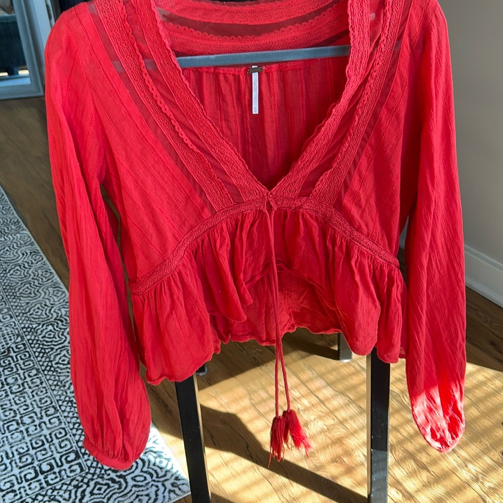 Red top size medium free people